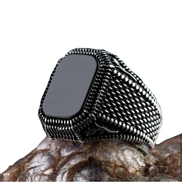 New! Black Onyx Men's Ring - Size 8 - Picture 2 of 5